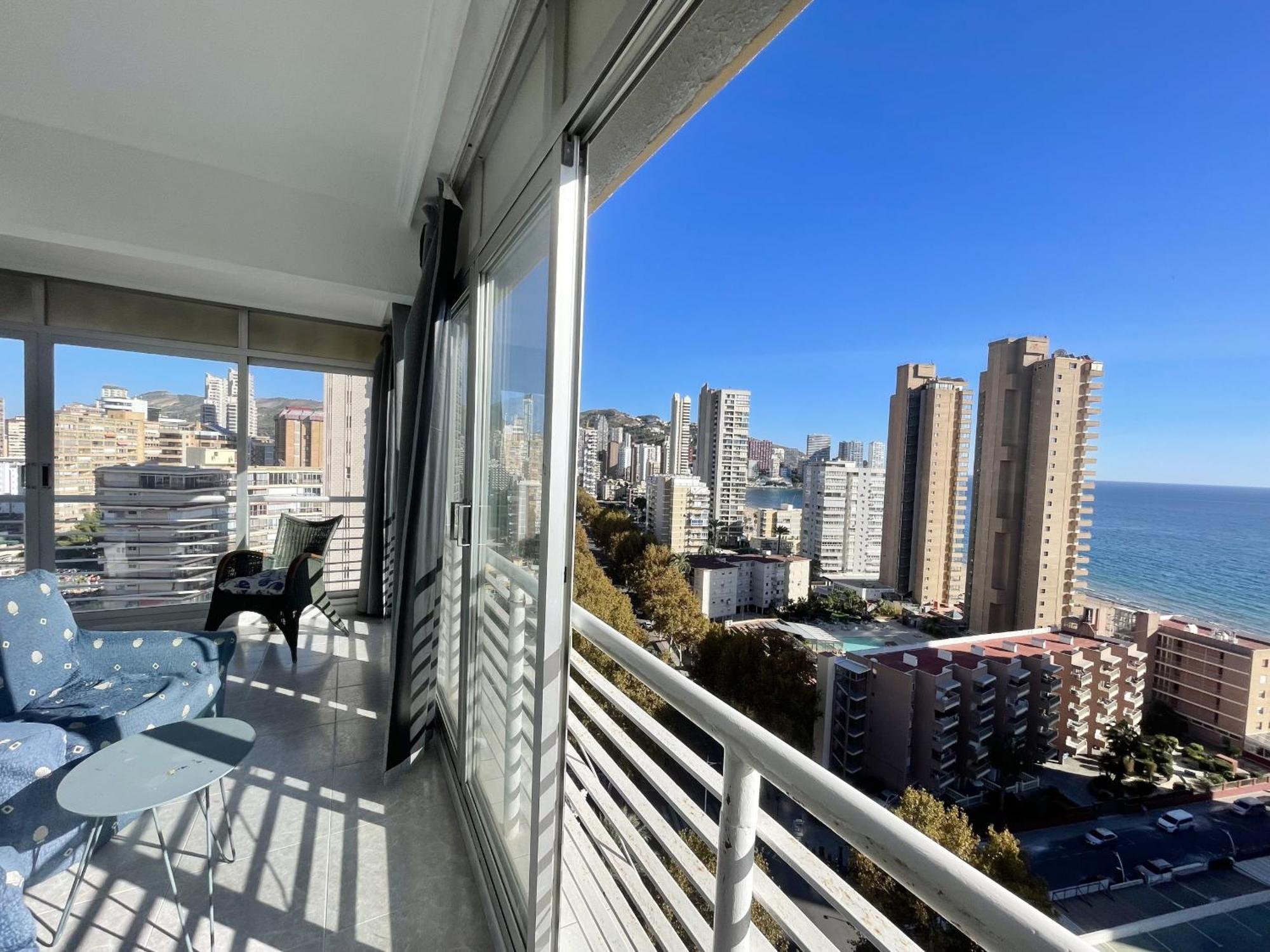 Caballos Apartment Бенидорм Экстерьер фото